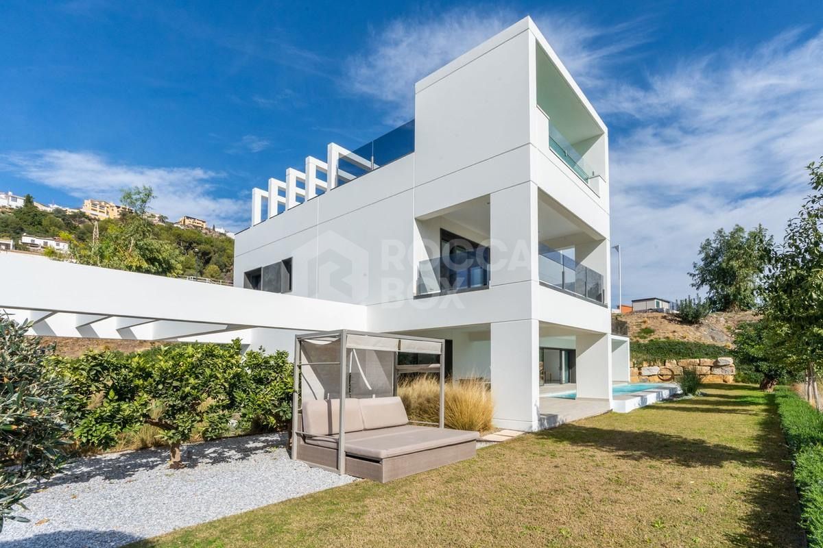 Modern Luxury Villa for Sale