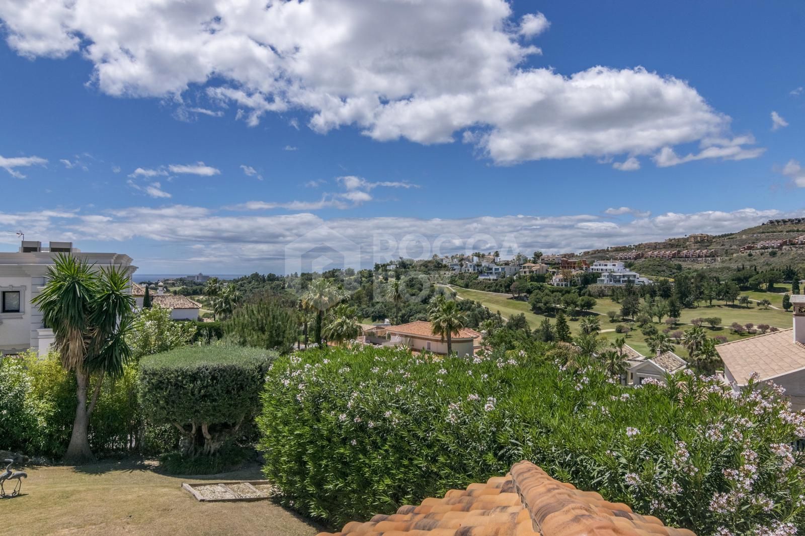 Exquisite 5-Bedroom Villa in La Alqueria, Benahavis