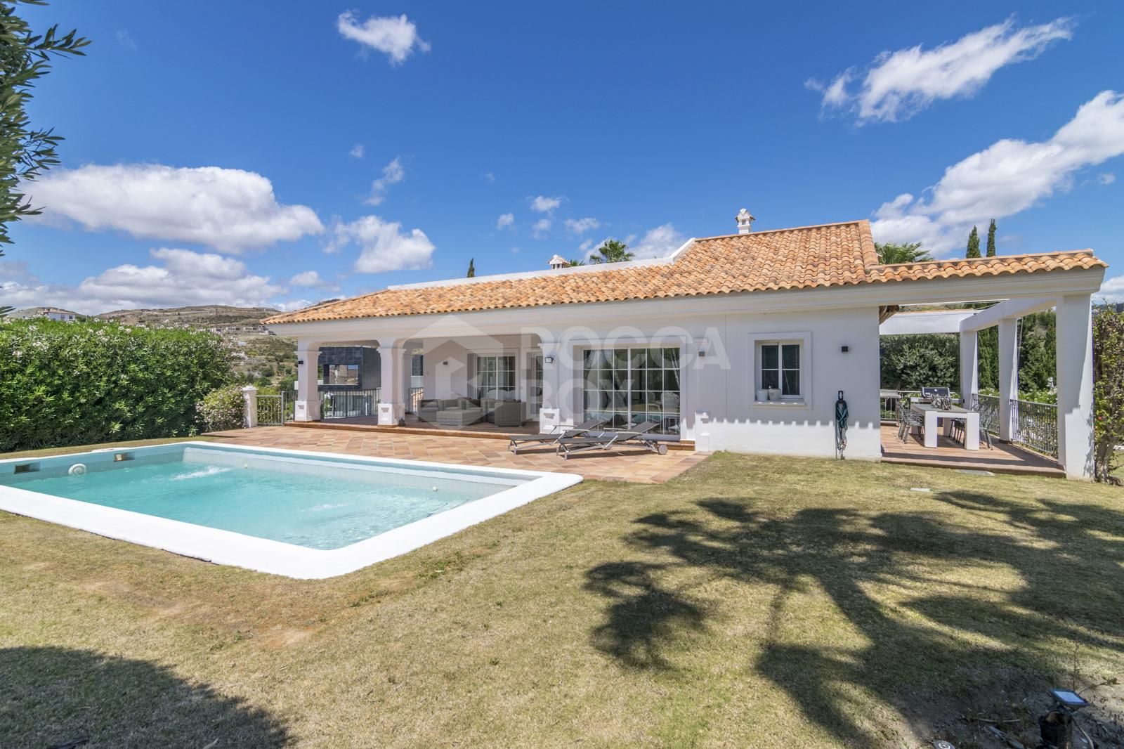 Exquisite 5-Bedroom Villa in La Alqueria, Benahavis