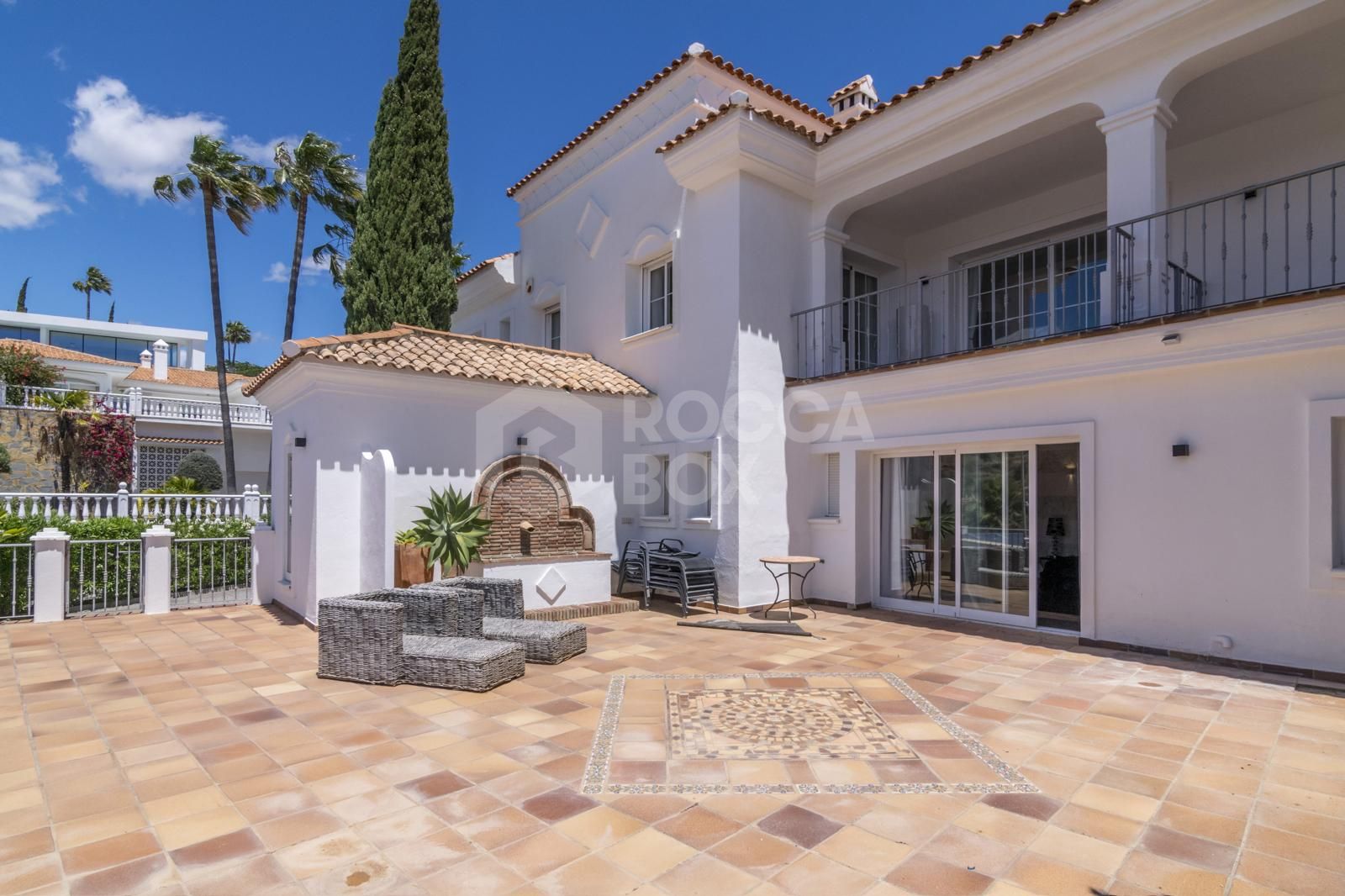 Exquisite 5-Bedroom Villa in La Alqueria, Benahavis