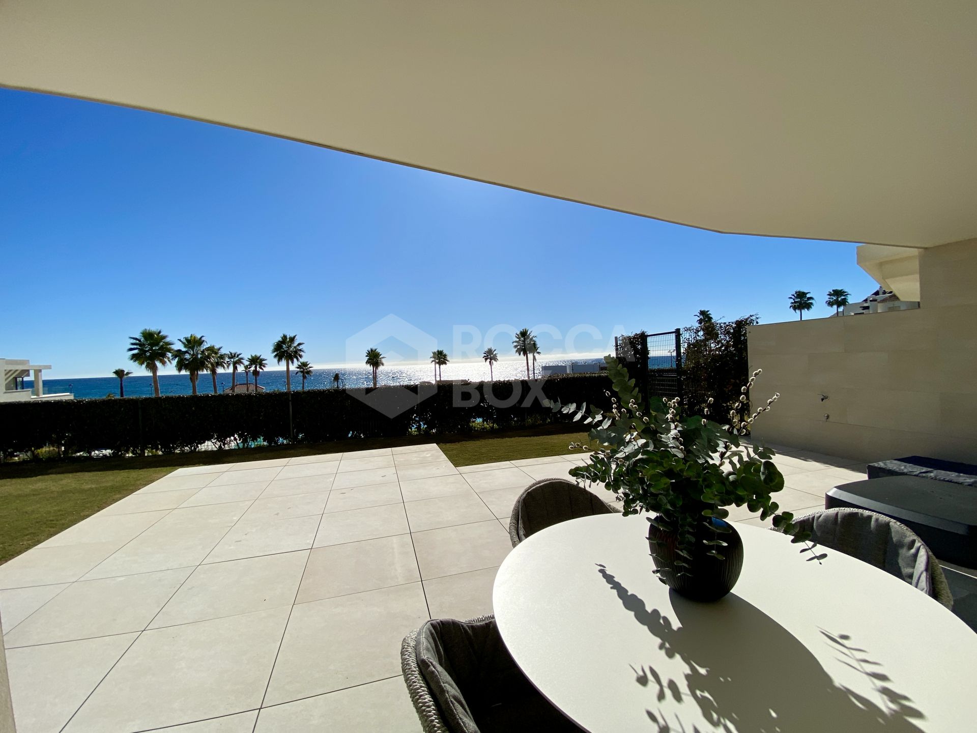 Modern Ground Floor Apartment with Sea Views and Private Garden