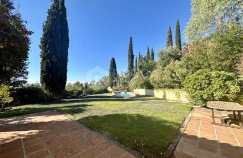 Villa for Sale in Benahavis
