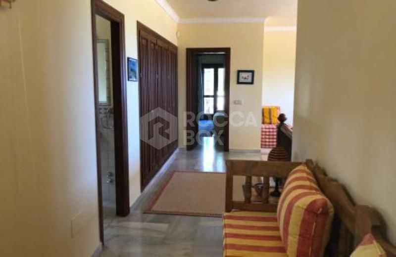 Villa for Sale in Benahavis