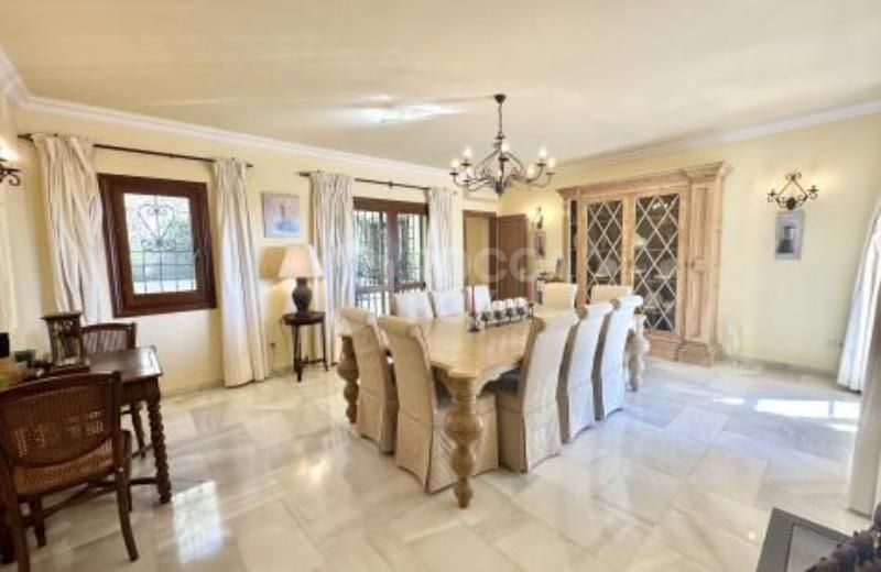 Villa for Sale in Benahavis
