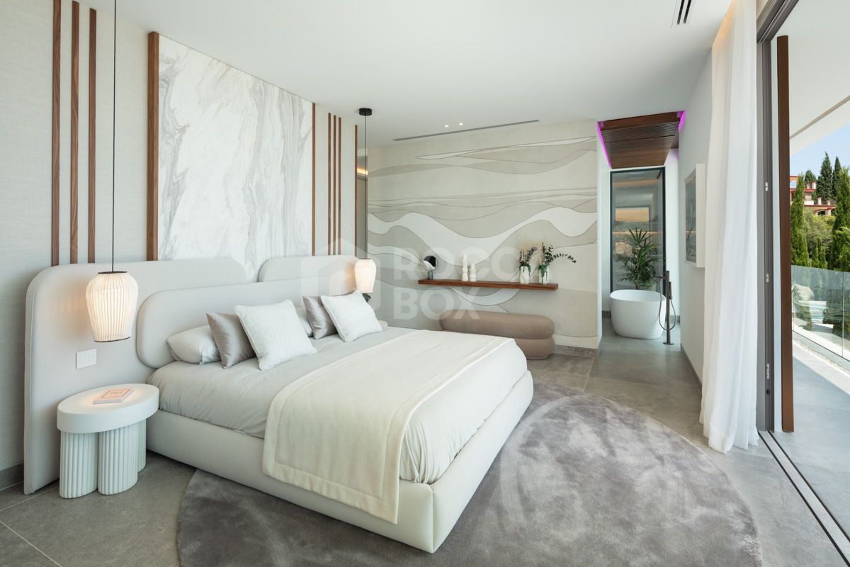Modern Marvel of Luxury Living in La Quinta's Exclusive Hills