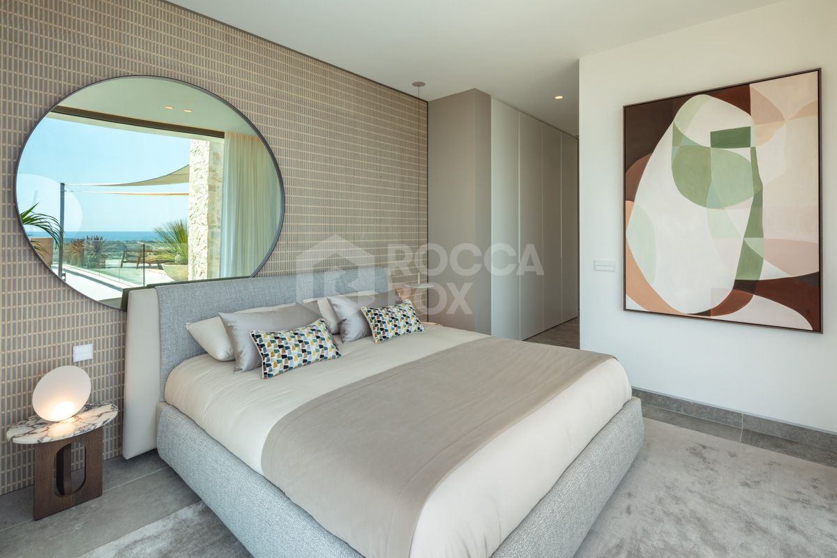 Modern Marvel of Luxury Living in La Quinta's Exclusive Hills