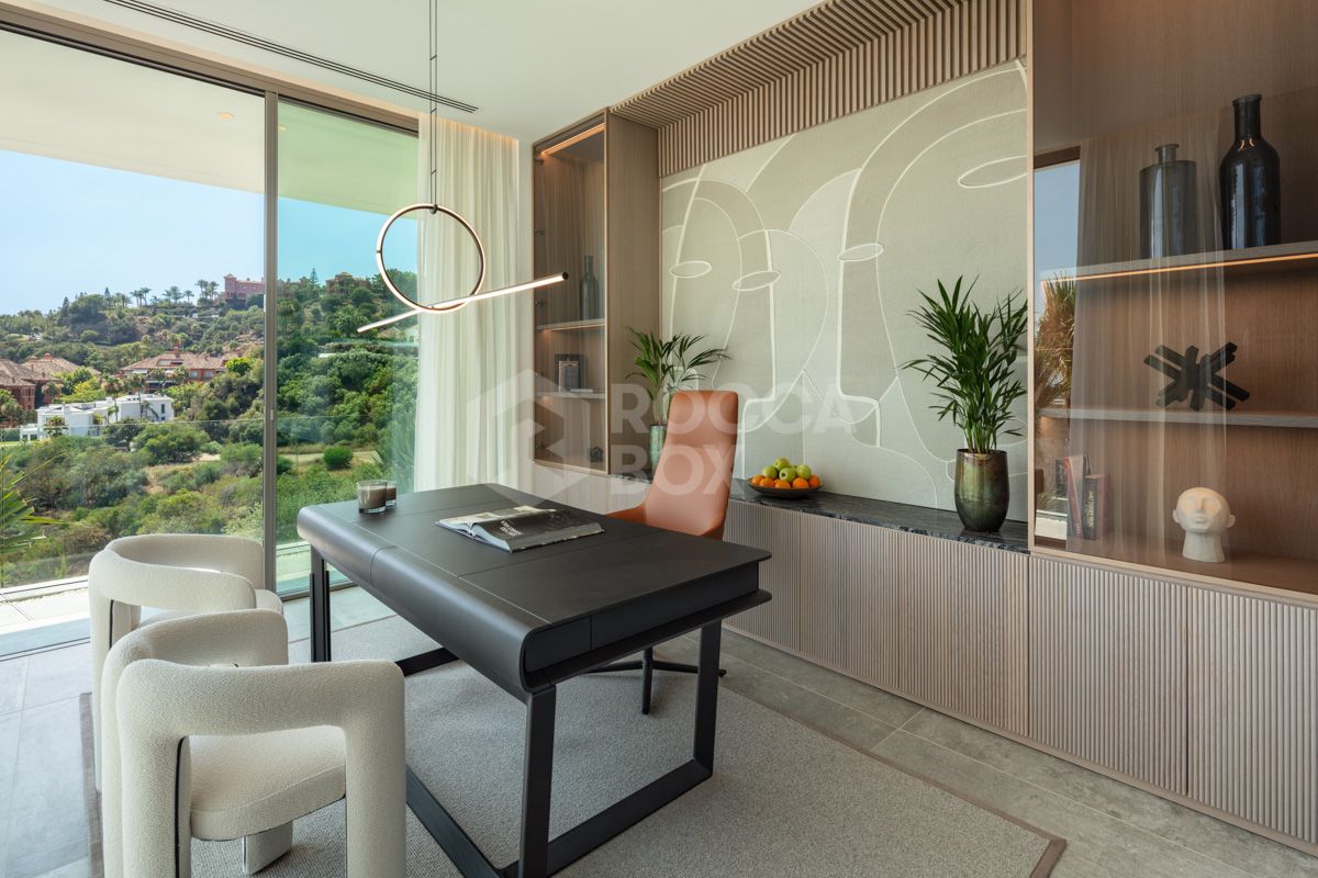 Modern Marvel of Luxury Living in La Quinta's Exclusive Hills