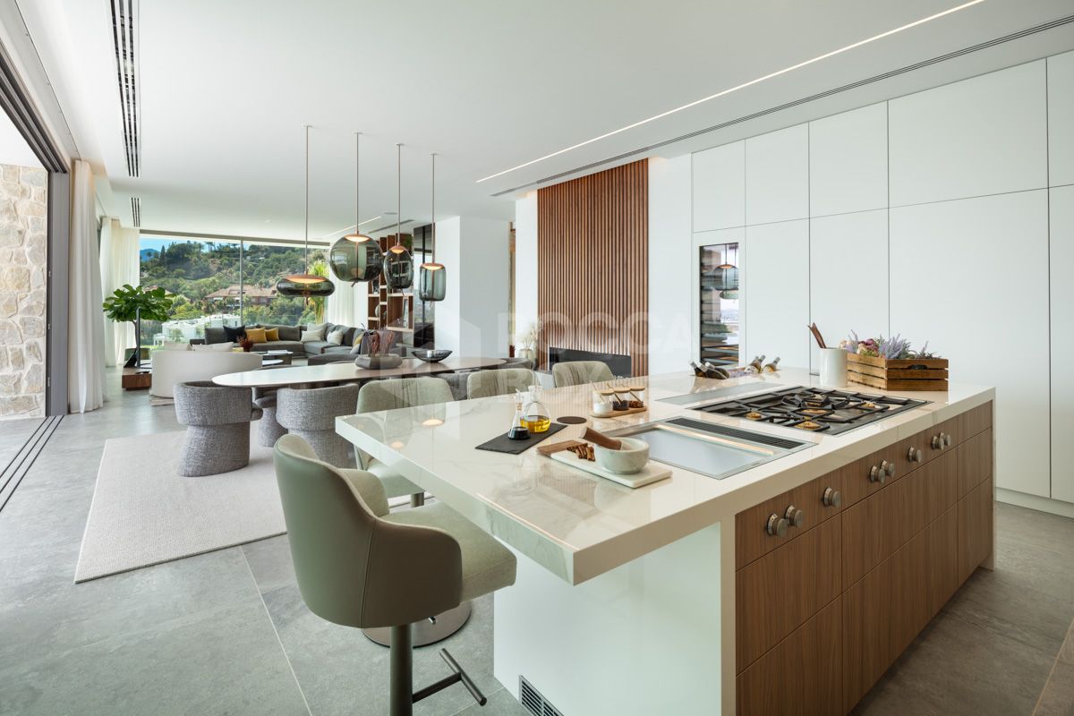 Modern Marvel of Luxury Living in La Quinta's Exclusive Hills