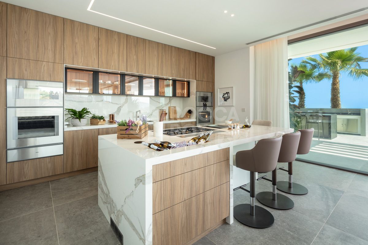 Modern Marvel of Luxury Living in La Quinta's Exclusive Hills