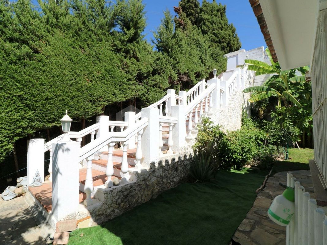 Villa for long term rent in Nueva Andalucia, Marbella (All)