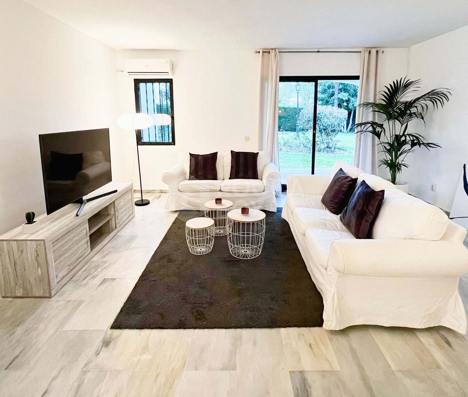Elegant Townhouse with Sea View Terrace in Estepona