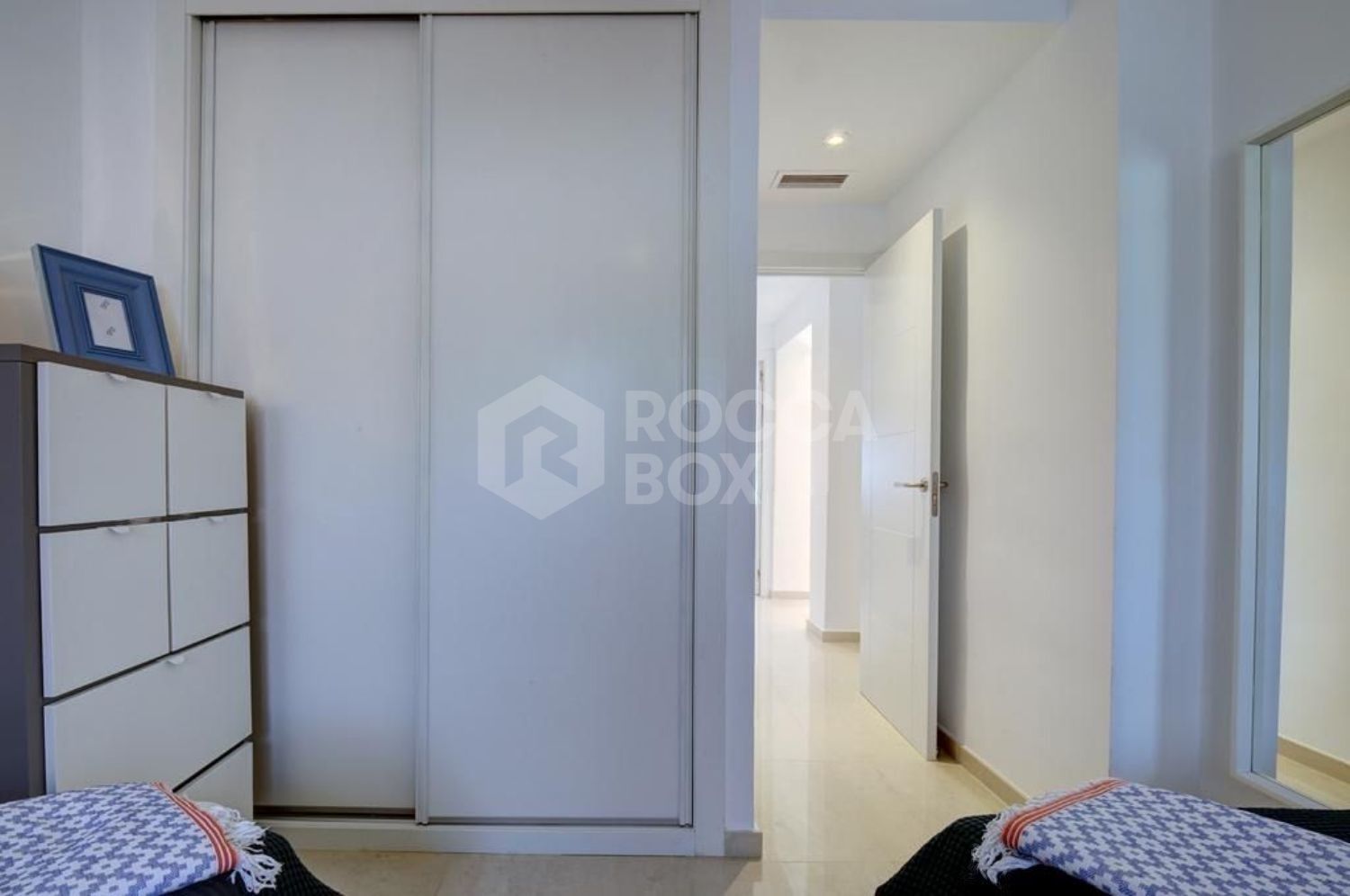 Penthouse in Marbella with Direct Access to Beach!