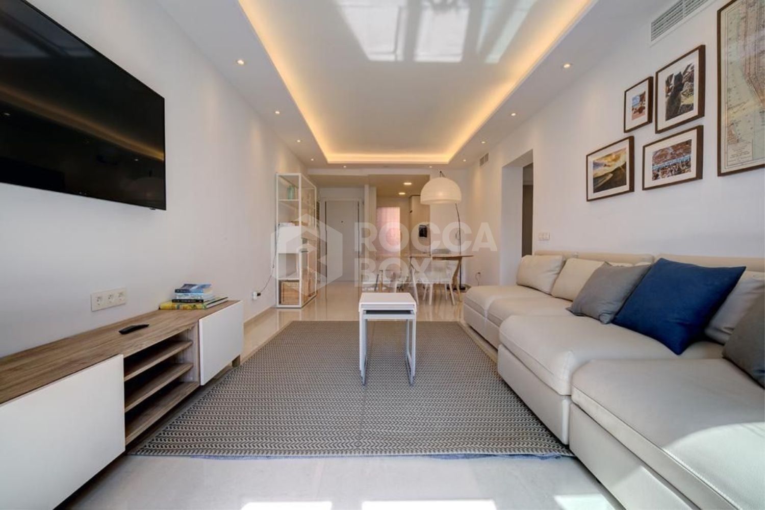 Penthouse in Marbella with Direct Access to Beach!