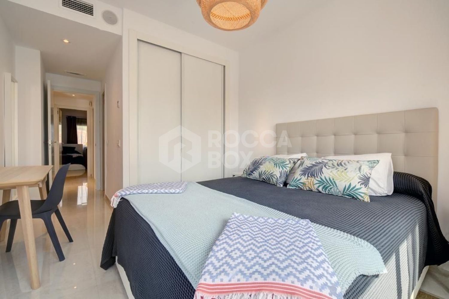 Penthouse in Marbella with Direct Access to Beach!