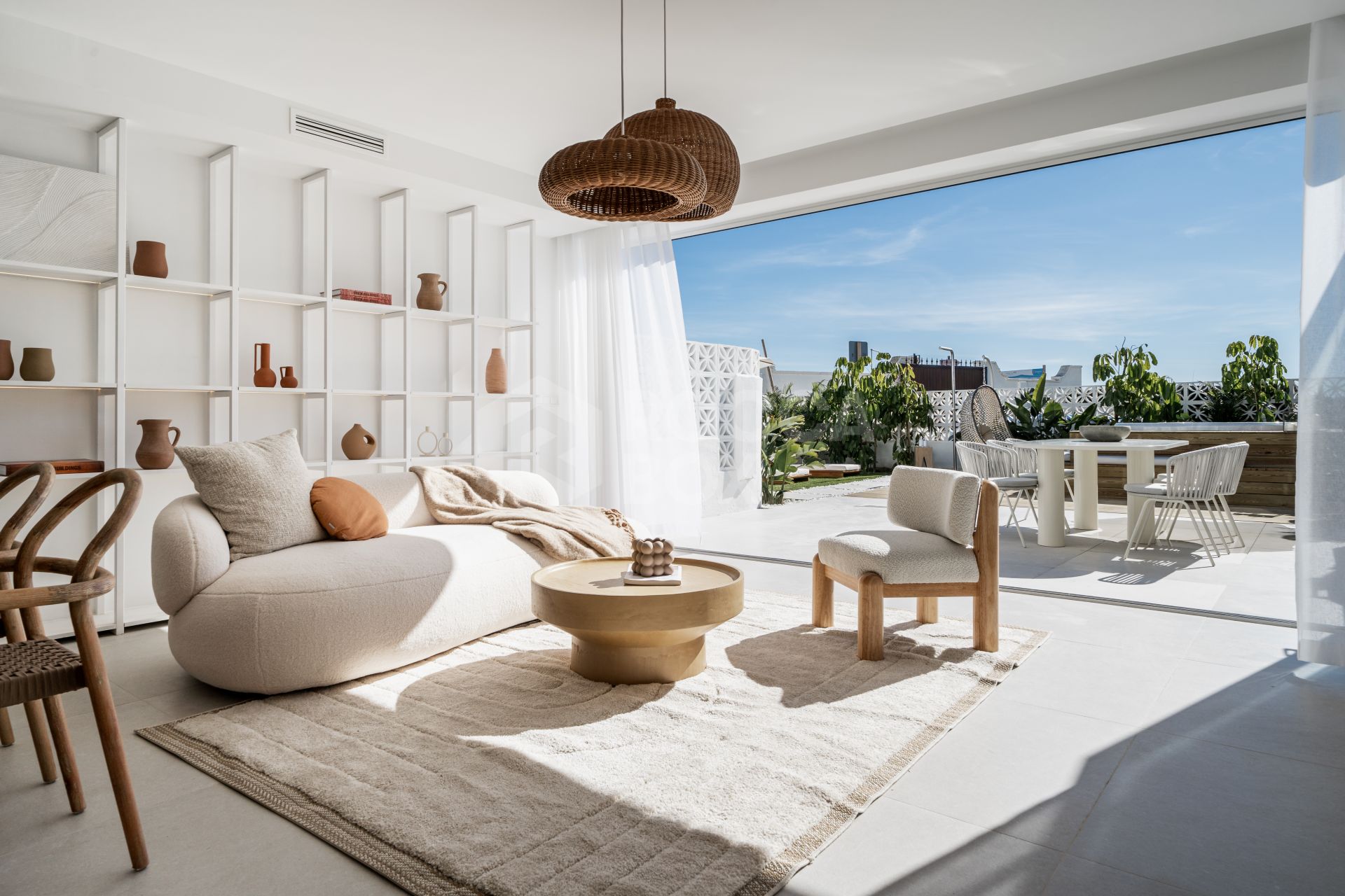 Luxurious Beachfront Townhouse in Marbella