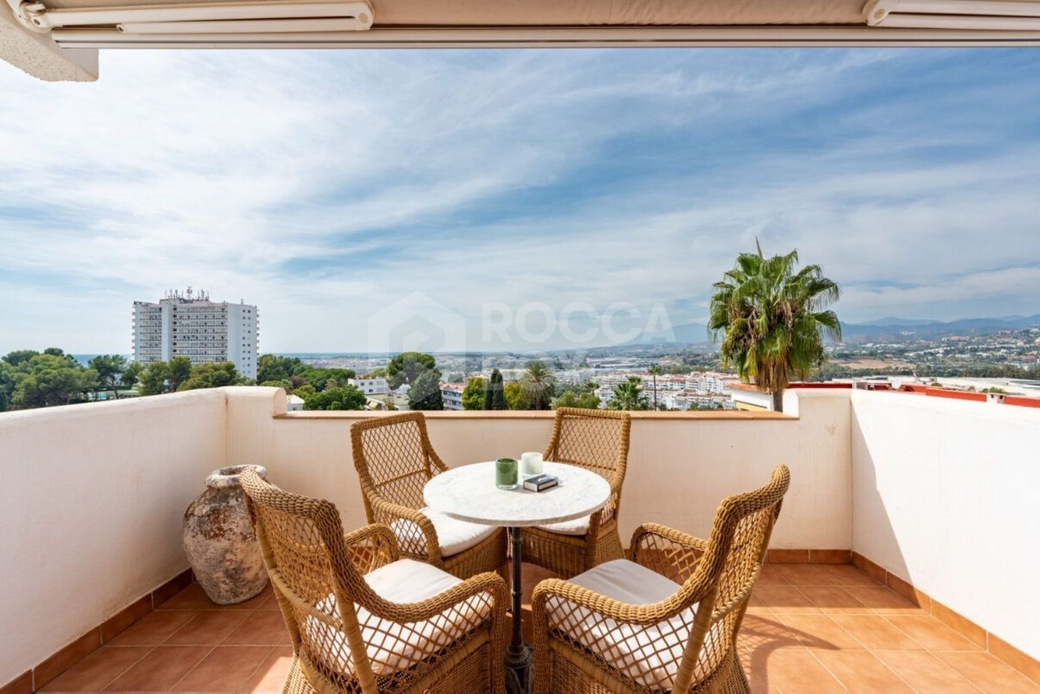 Penthouse with Stunning Views in Nueva Andalucia, Marbella