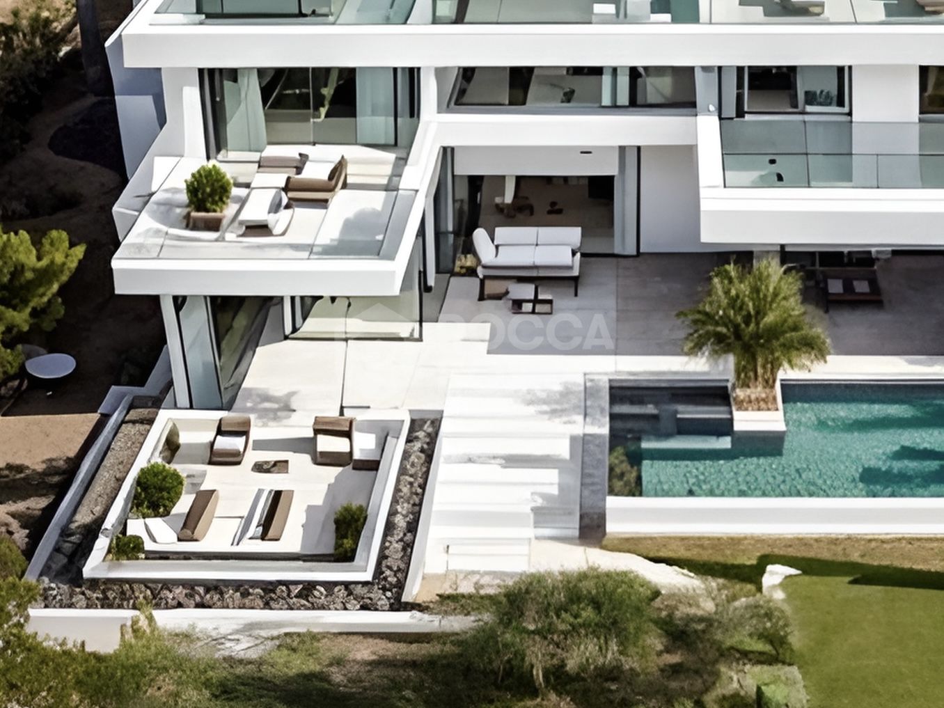 Stunning Modern Villa on the Prestigious Marbella Golden Mile