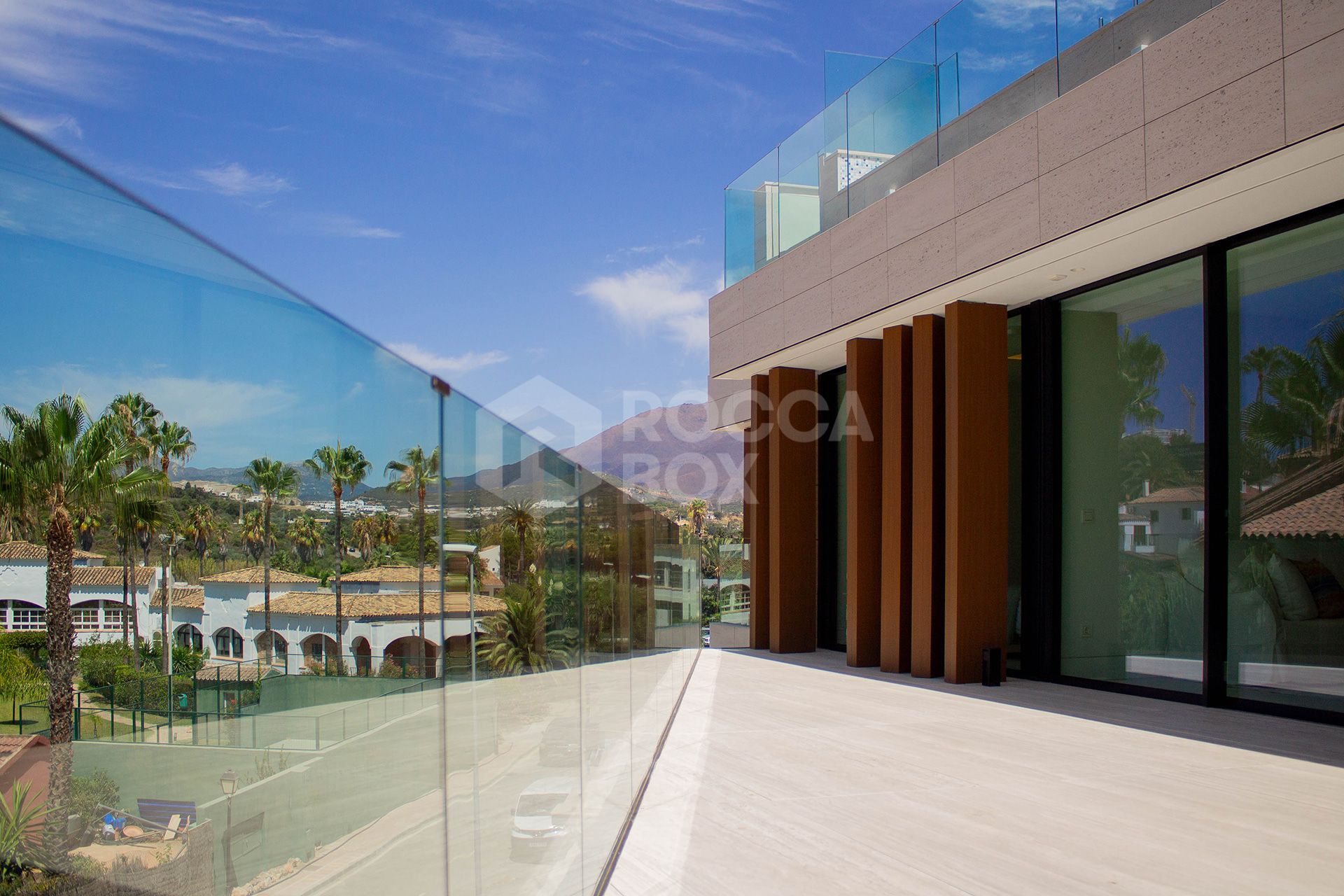 Seaside Splendor in Estepona: Unparalleled Luxury Living with Health & Wellness, Beachfront Bliss