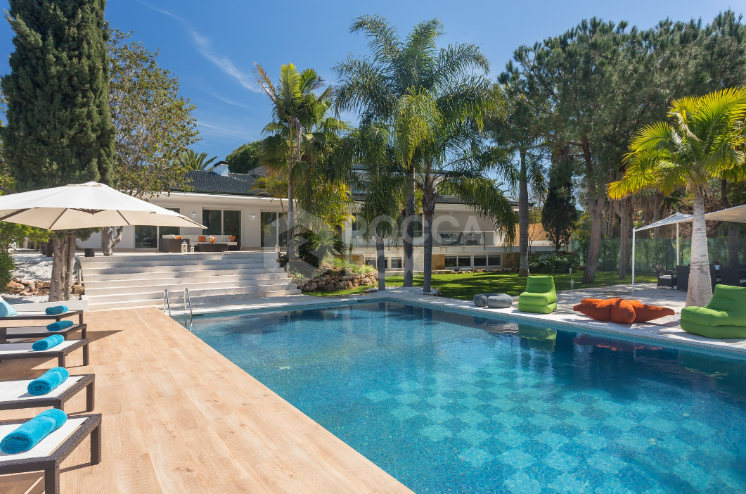 Stunning 7-Bedroom Haven in Hacienda Las Chapas, Marbella