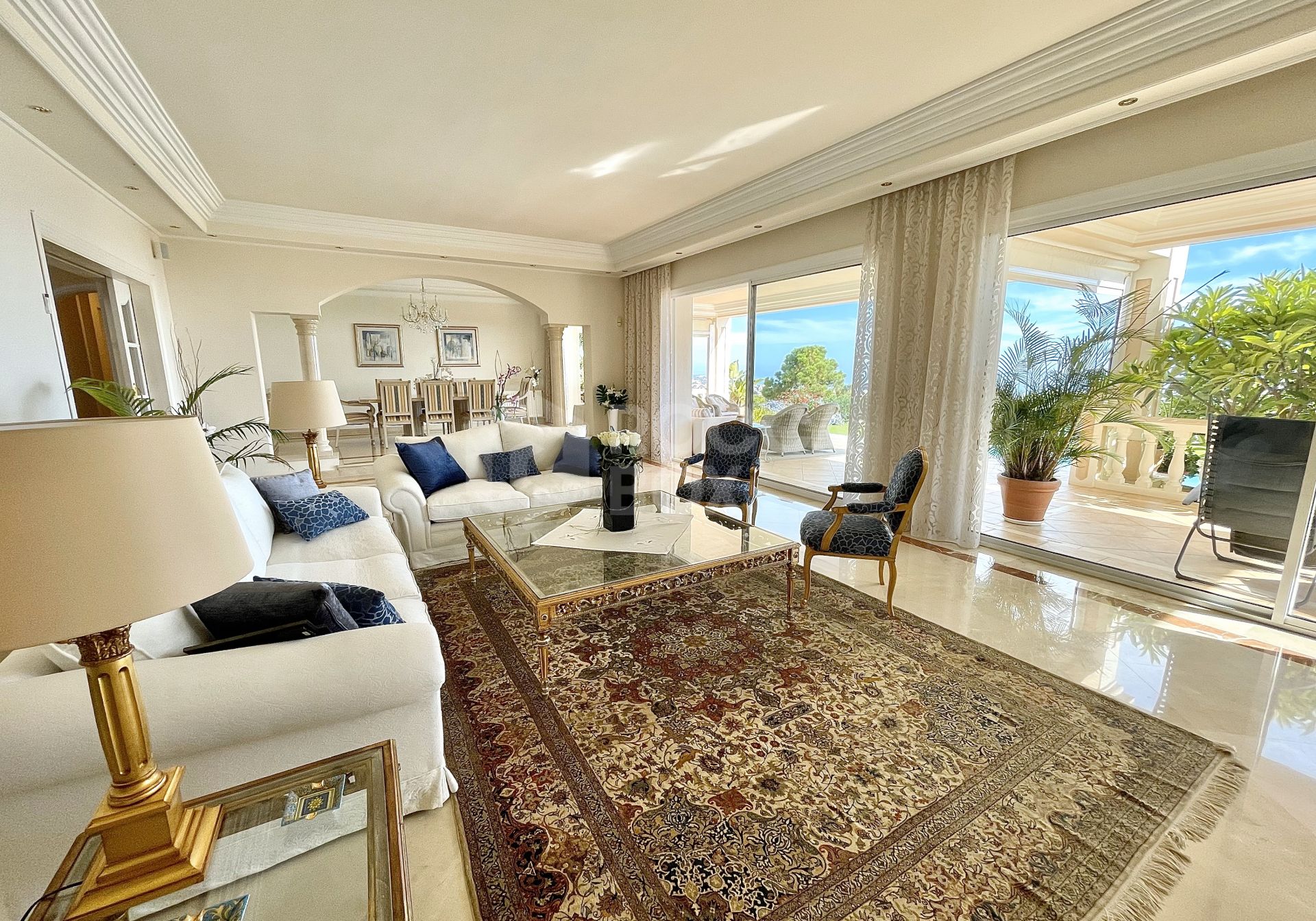 Unrivaled Luxury Living in Cascada de Camojan: A Palatial 6-Bedroom Villa with Panoramic Views