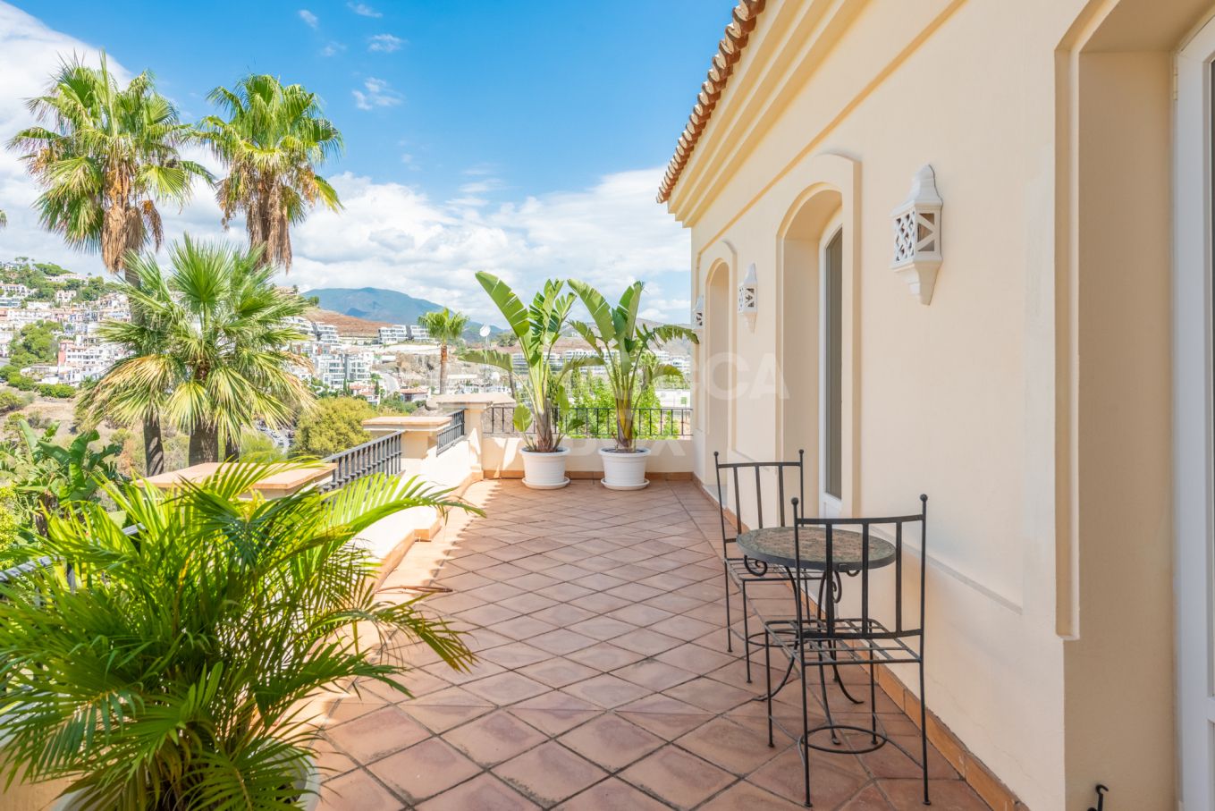 Exquisite Andalusian-Style Villa in Benahavís, Marbella