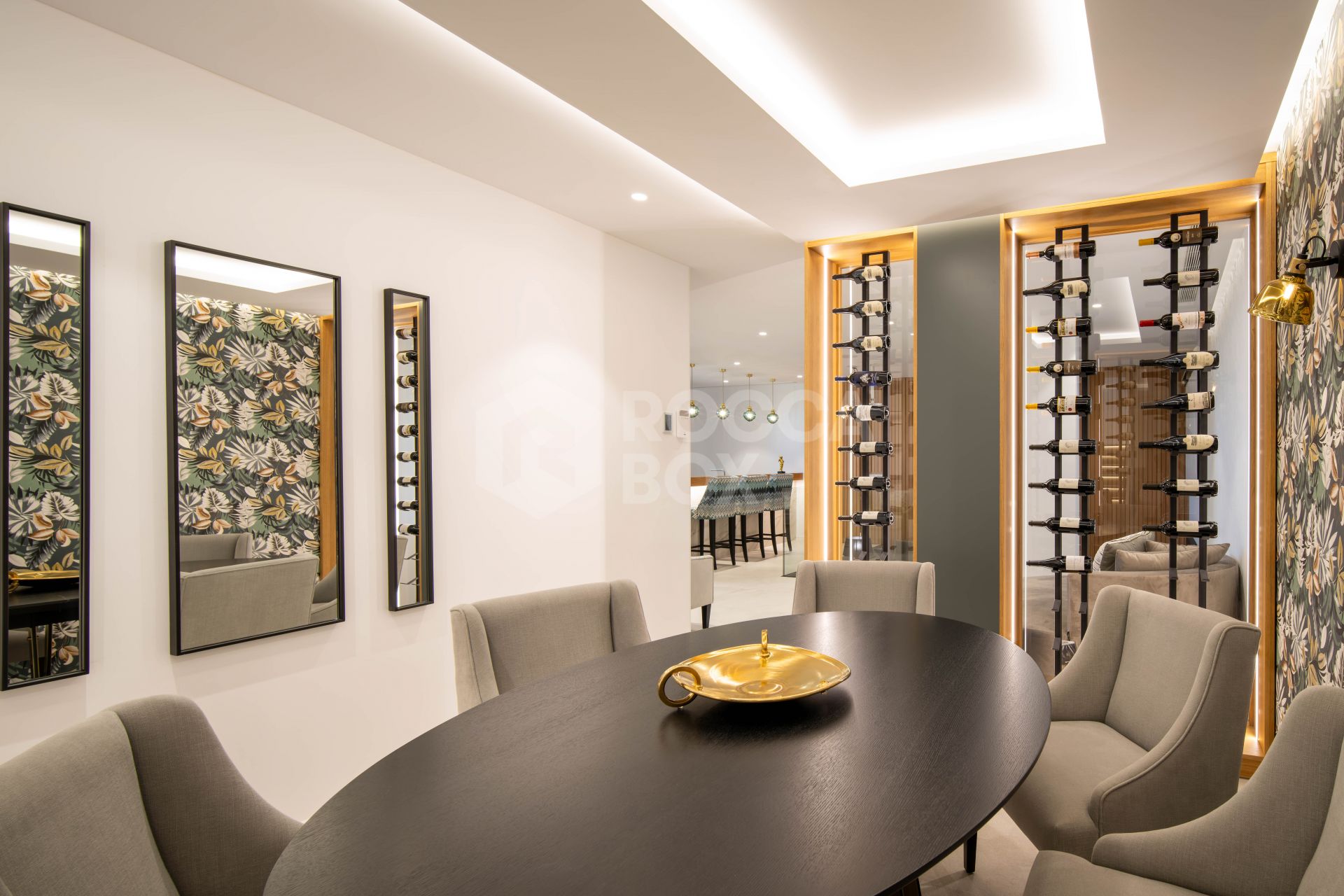 A Super Modern Marvel with Sweeping Panoramic Views in Nueva Andalucía