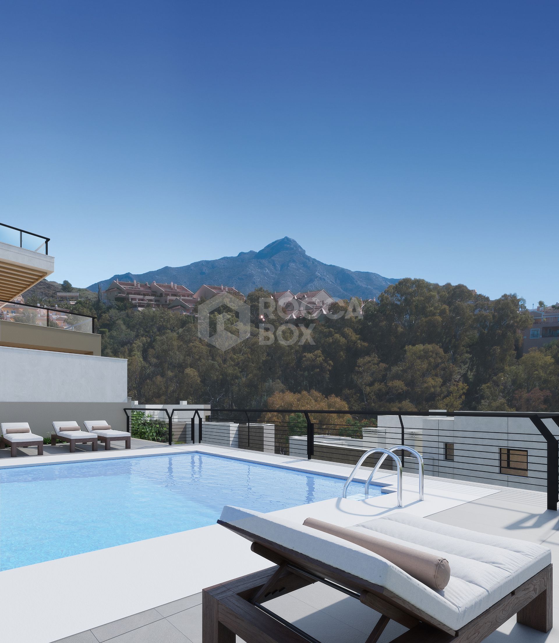 Haven of tranquility with lake views in Nueva Andalucía