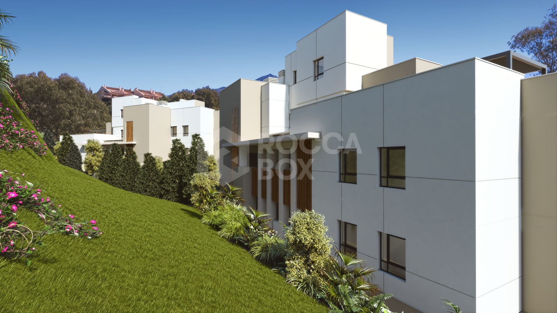 Haven of tranquility with lake views in Nueva Andalucía