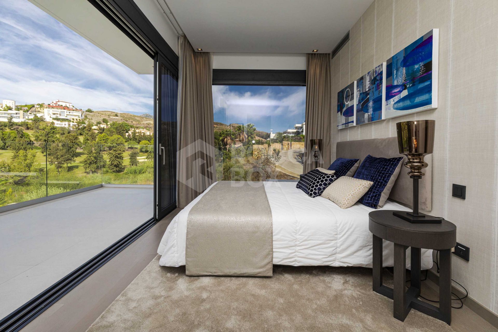 Welcome to La Alqueria - The Epitome of Contemporary Living