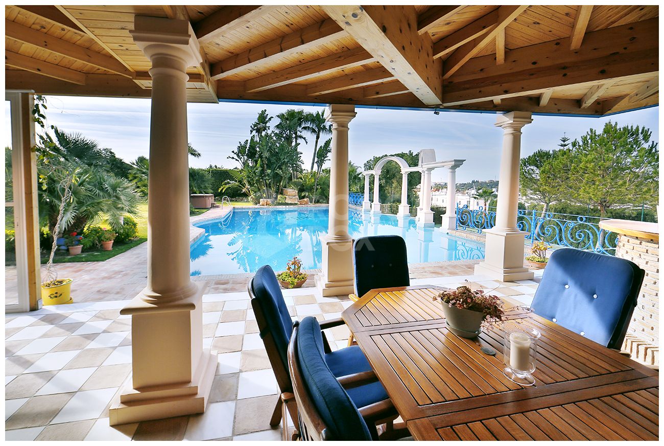 Luxury classic mansion in Marbella
