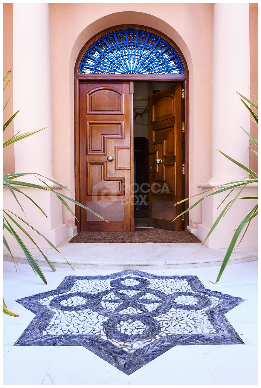 Luxury classic mansion in Marbella