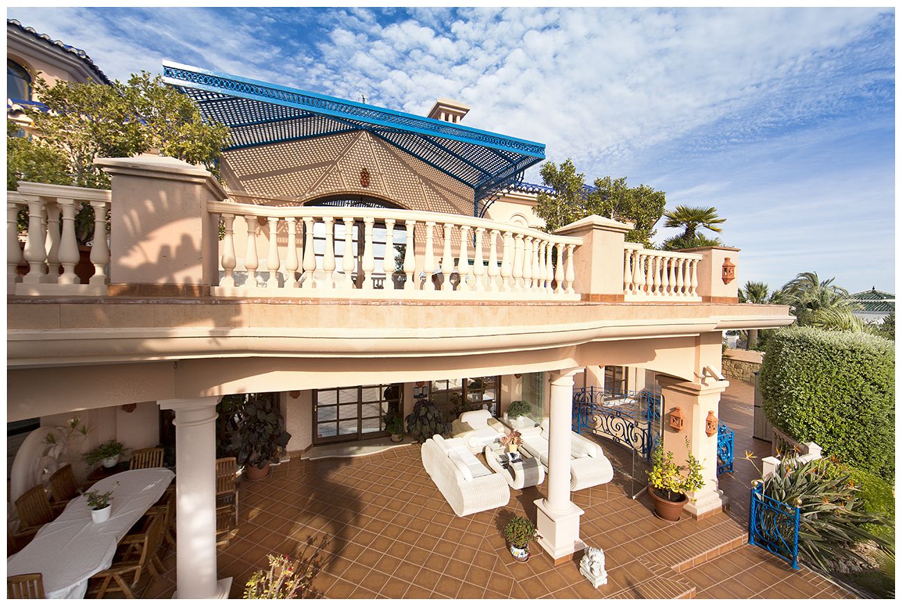 Luxury classic mansion in Marbella