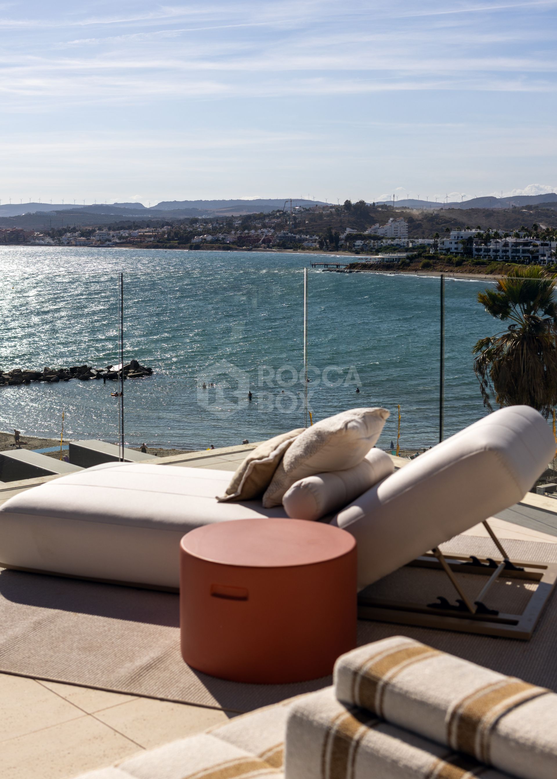 YOUR APARTMENT WITH SEA VIEWS IN ESTEPONA