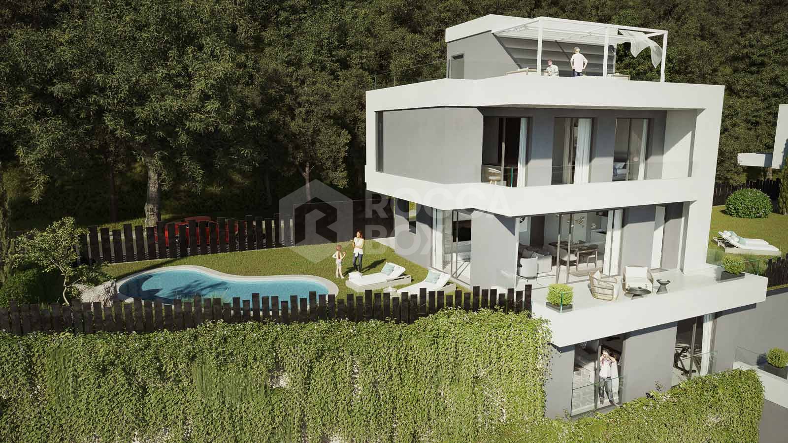 Villa with Mesmerizing Sea Views in Fuengirola: Your Coastal Oasis Awaits