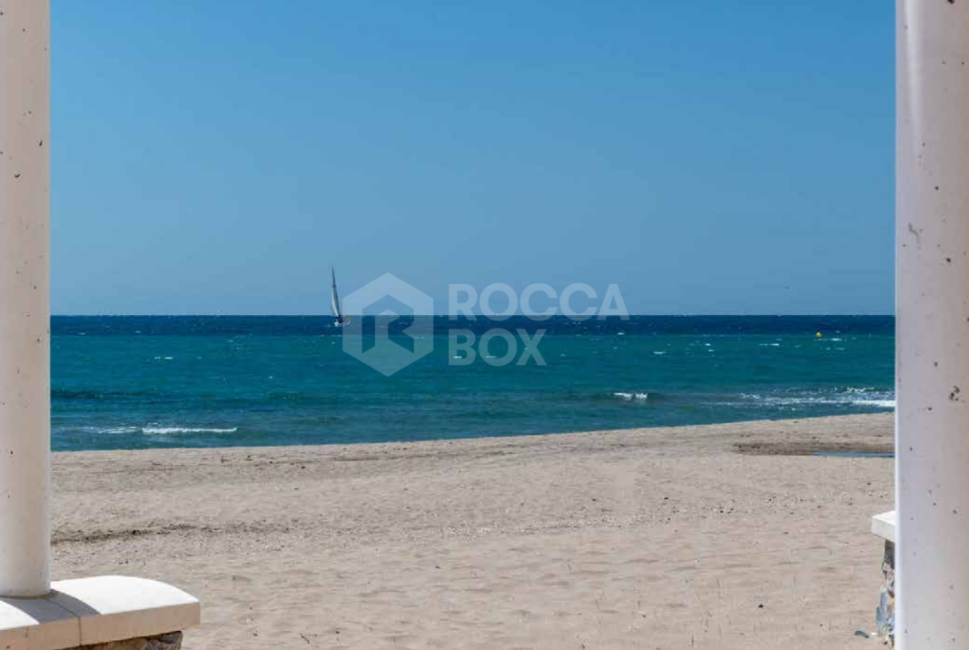 Villa with Mesmerizing Sea Views in Fuengirola: Your Coastal Oasis Awaits