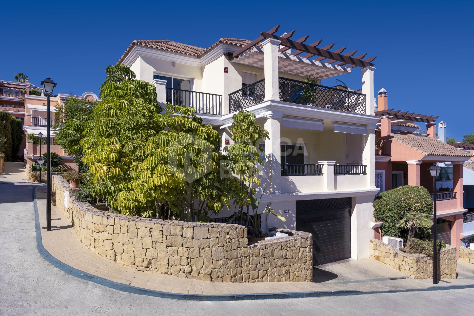 TOWNHOUSE IN MARBELLA