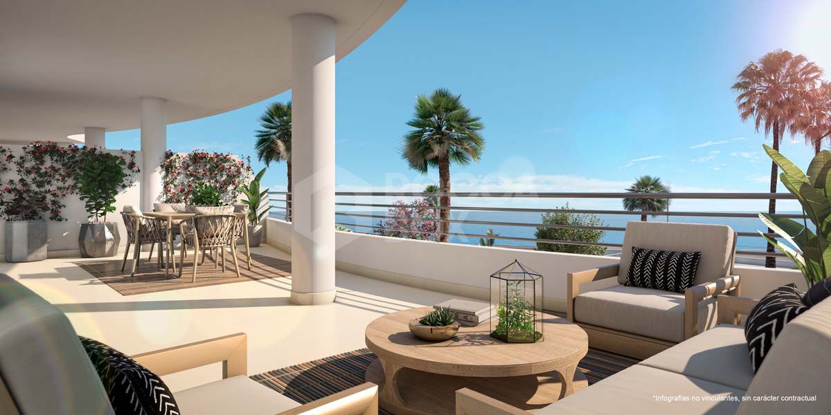Savor the Tranquil Charm: Haven with Sea Views and Communal Bliss in the Heart of Benalmadena