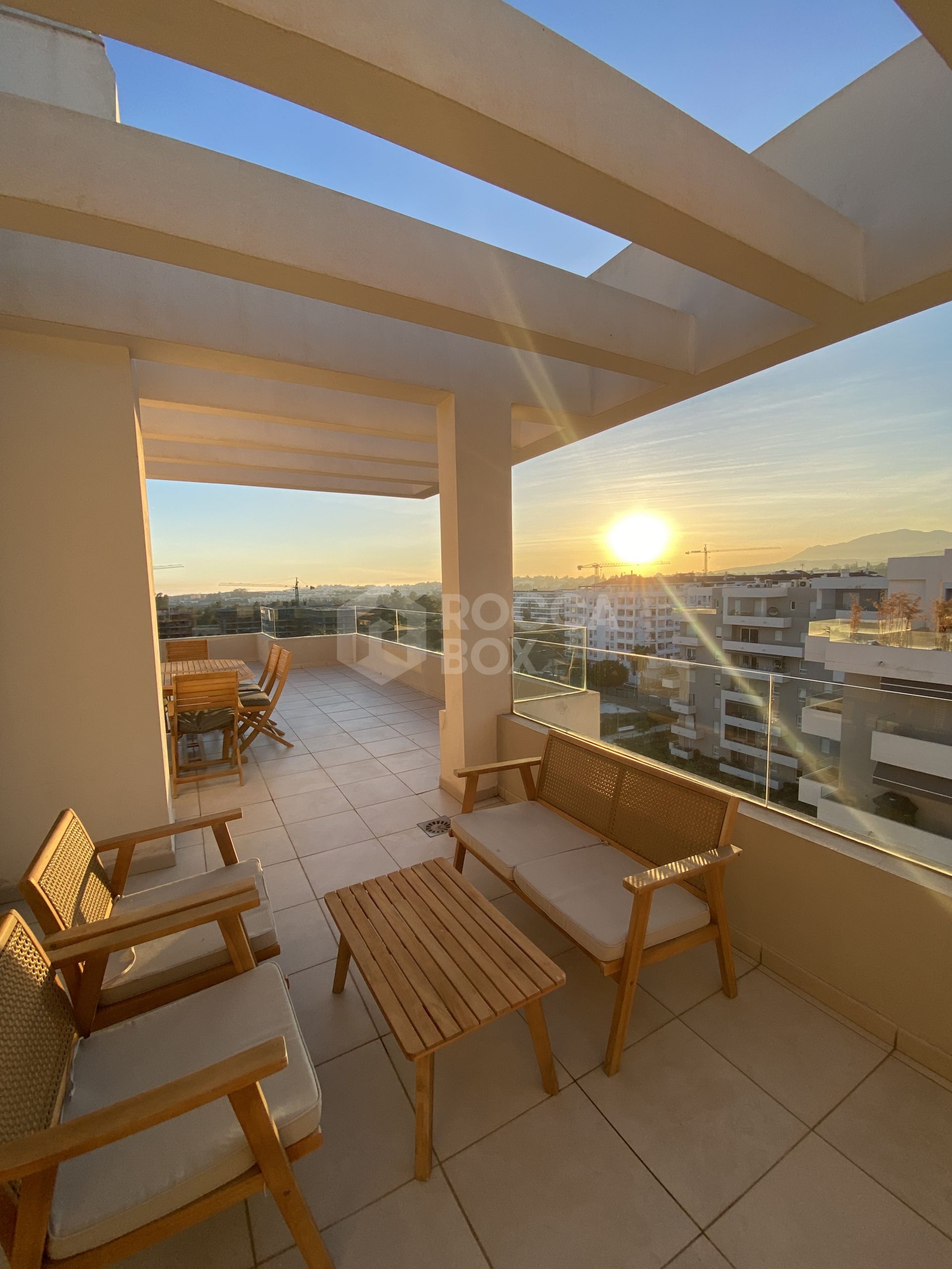 Penthouse for long term rent in Nueva Andalucia, Marbella (All)