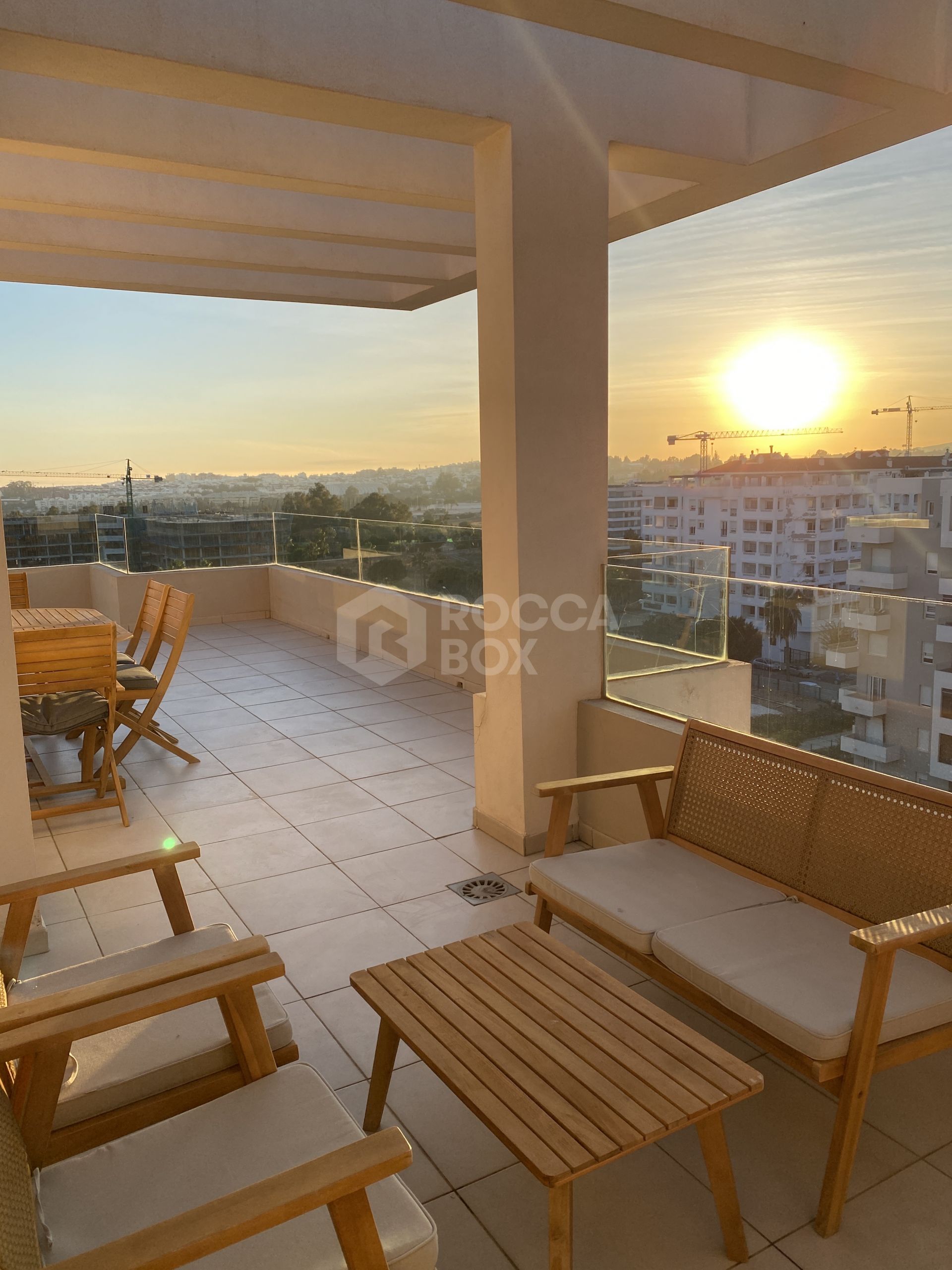 Penthouse for long term rent in Nueva Andalucia, Marbella (All)