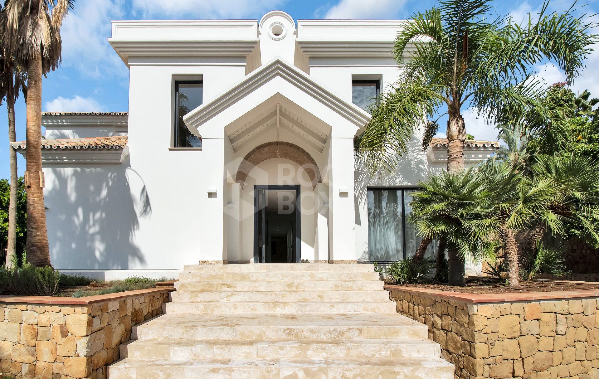 VILLA IN MARBELLA GOLDEN MILE