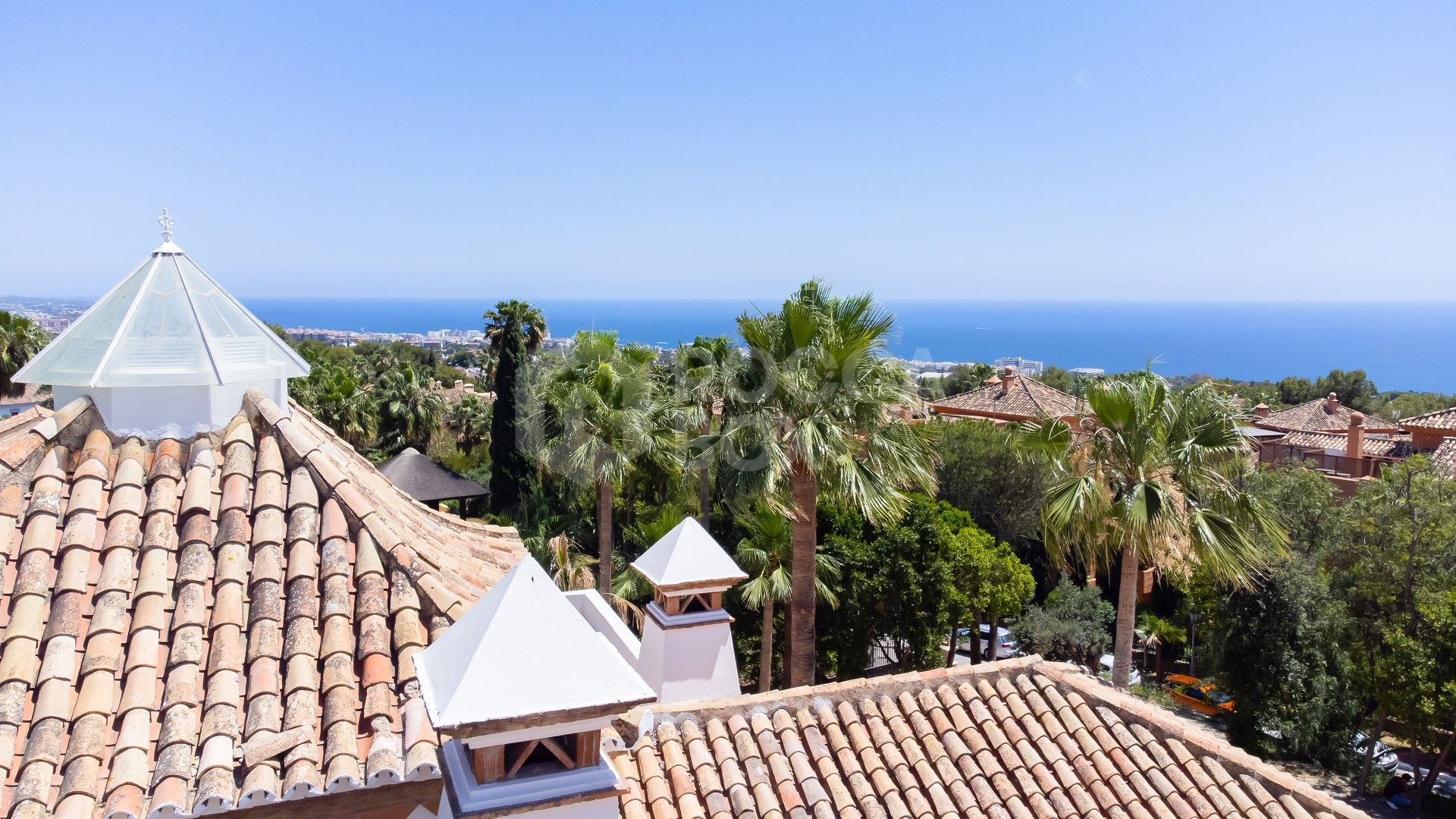 VILLA IN MARBELLA GOLDEN MILE