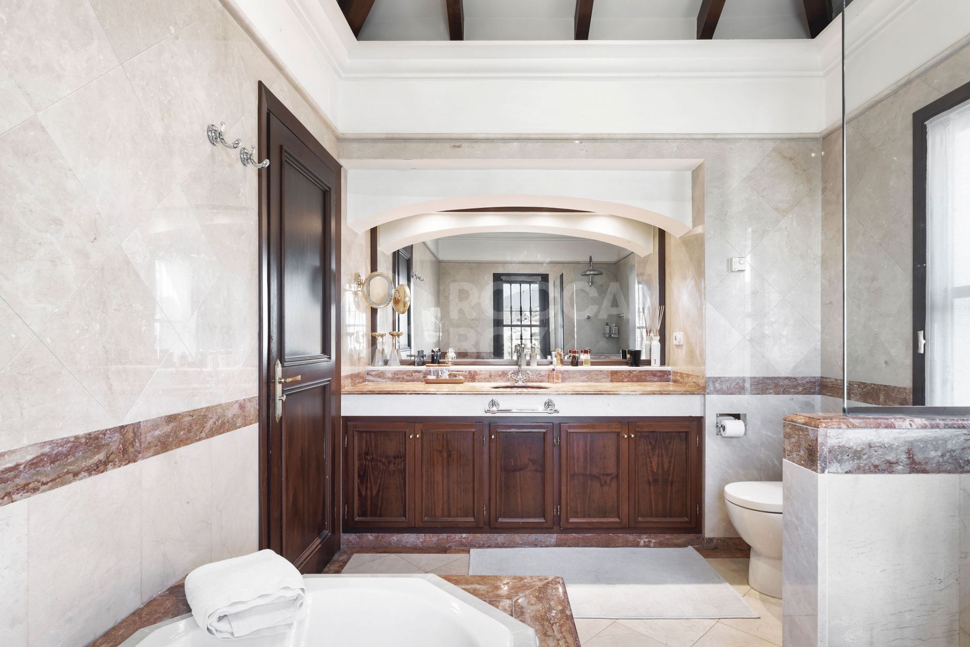 ANDALUSIAN STYLE VILLA IN MARBELLA