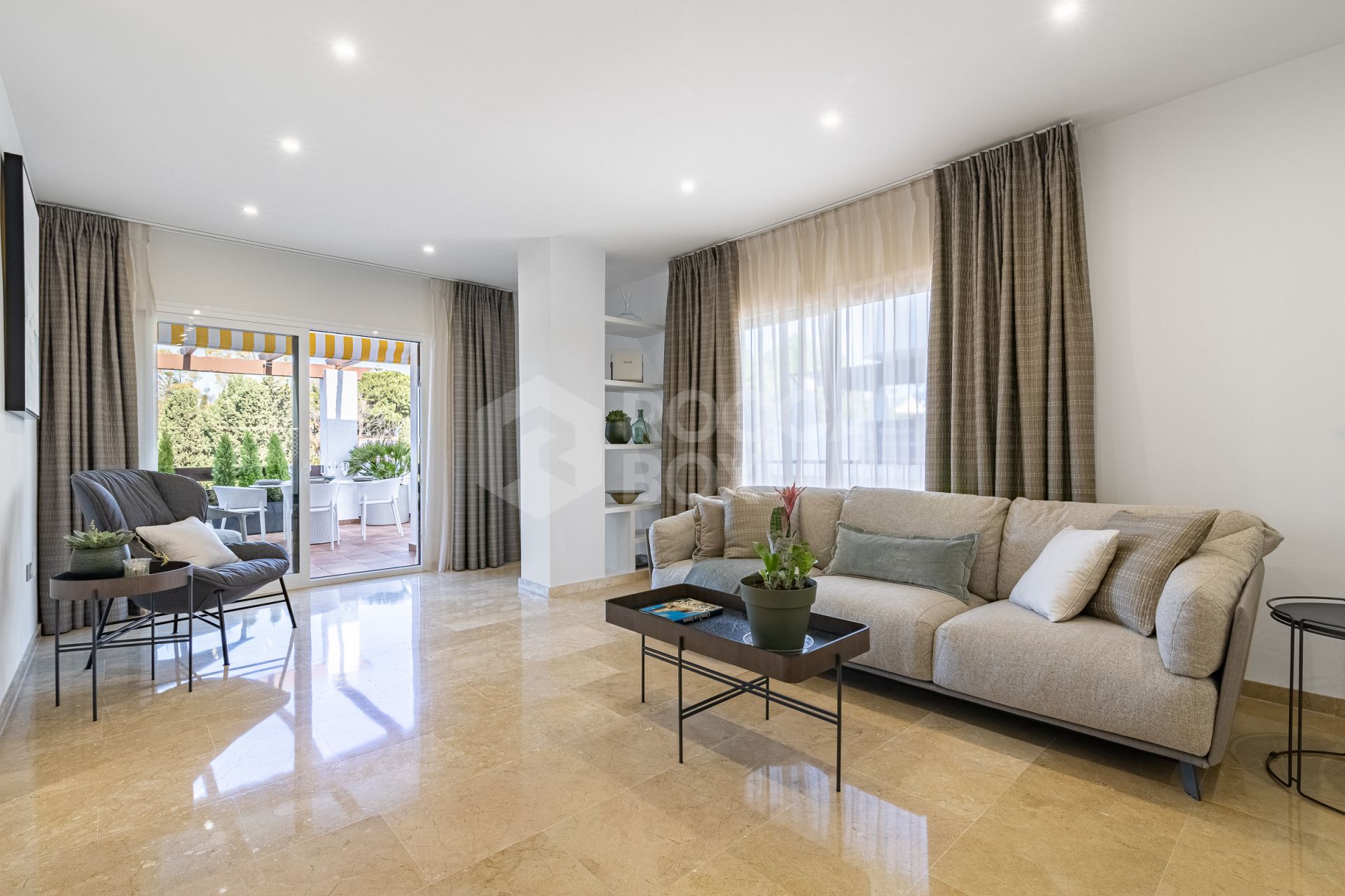 DUPLEX APARTMENT IN MARBELLA GOLDEN MILE