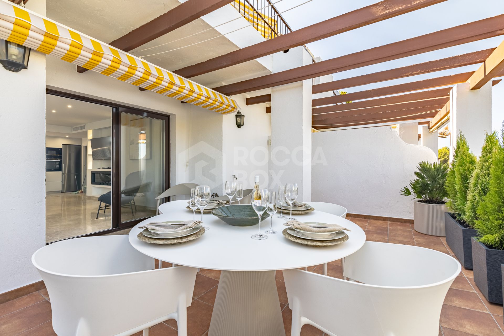 DUPLEX APARTMENT IN MARBELLA GOLDEN MILE