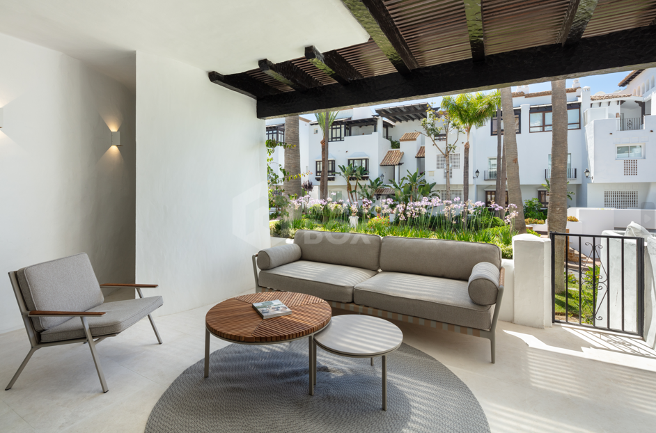 APARTMENT IN PUERTO BANÚS, MARBELLA