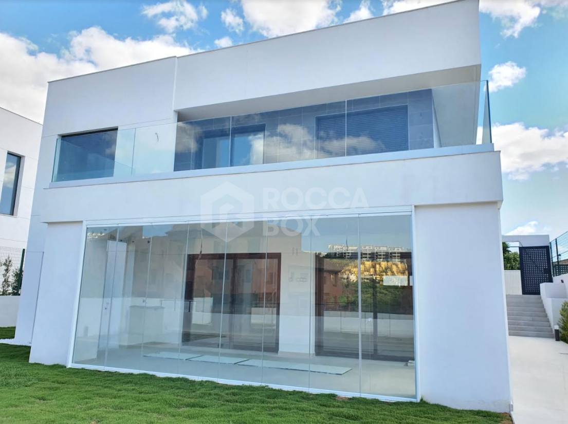 Modern Elegance in Manilva: Brand New 4-Bedroom Villa with Private Pool