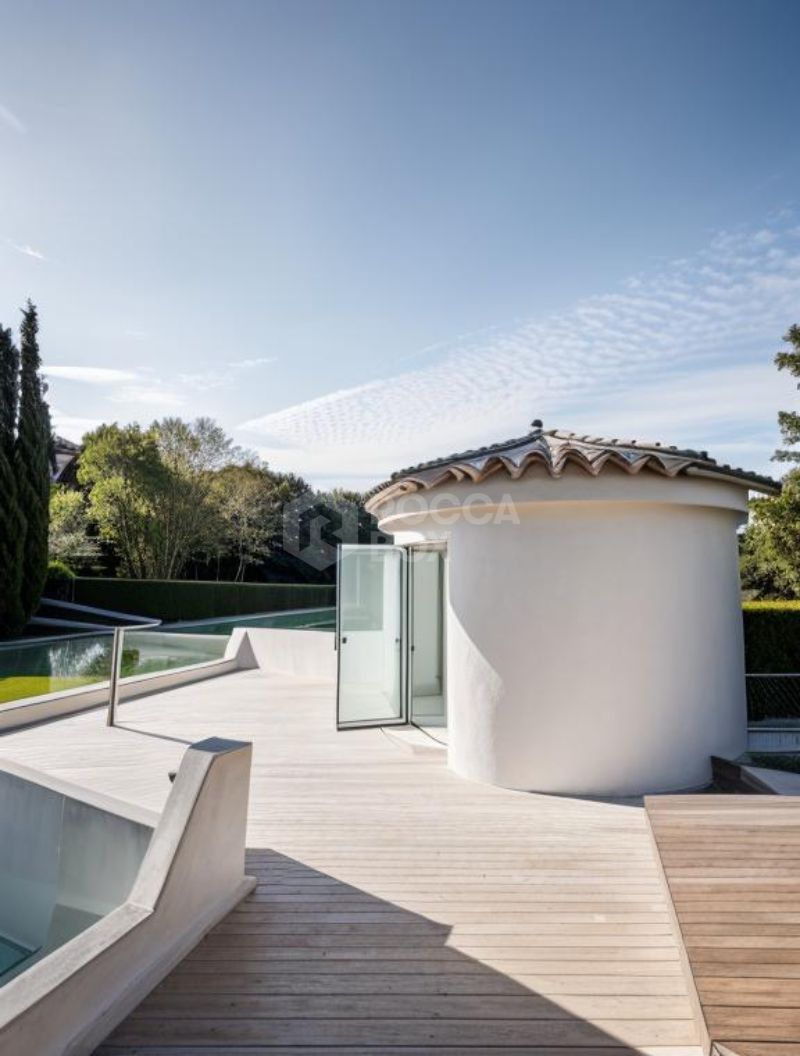 Luxury Villa in Marbella with Private Pool and Panoramic Views