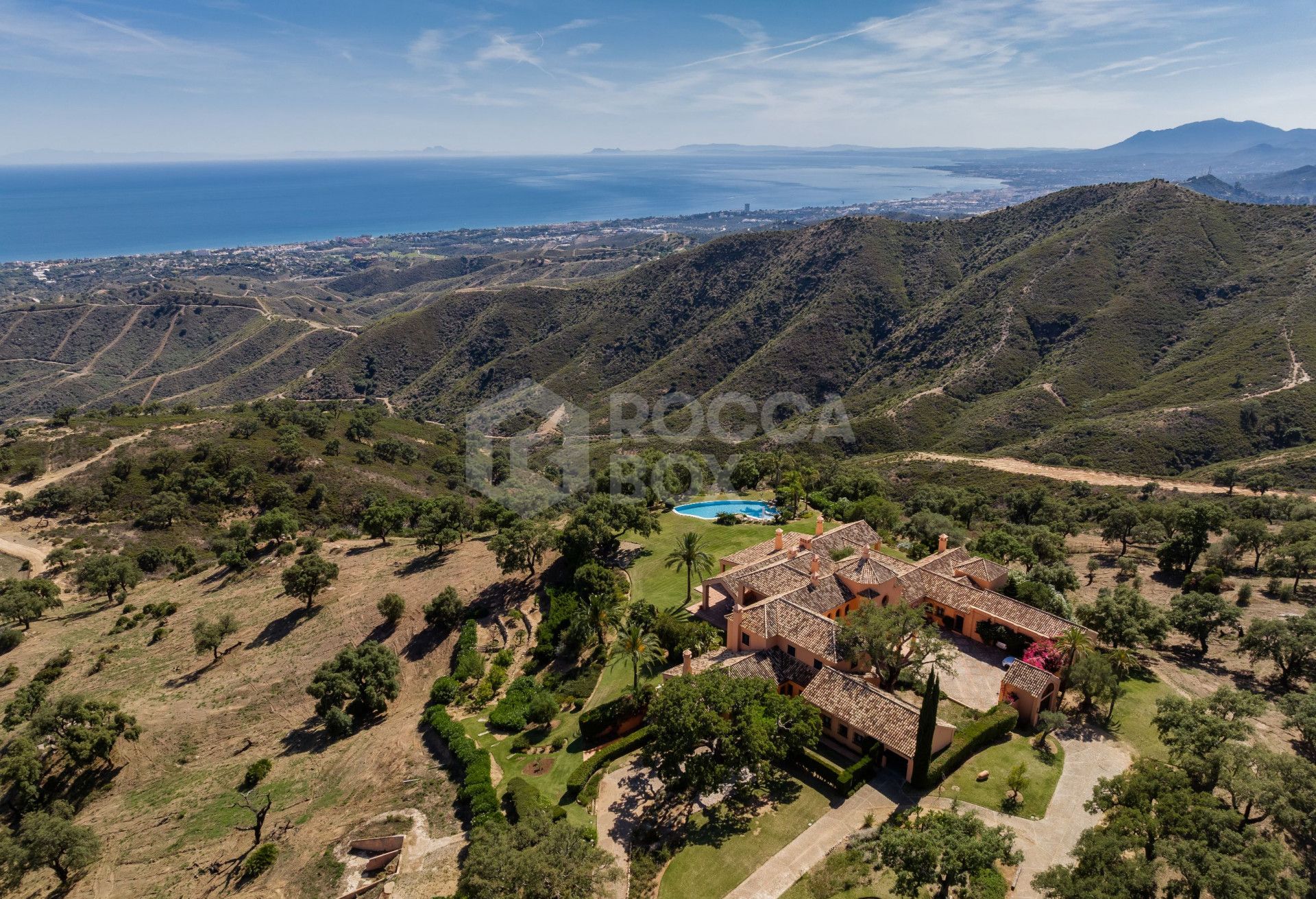 LUXURY VILLA IN MARBELLA