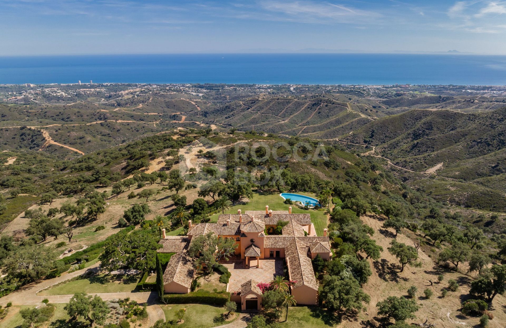 LUXURY VILLA IN MARBELLA