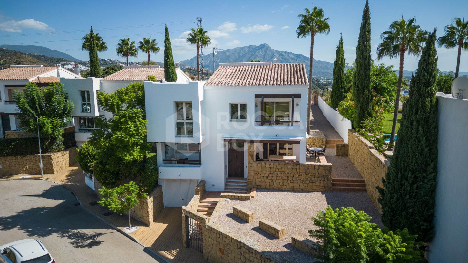 VILLA IN MARBELLA